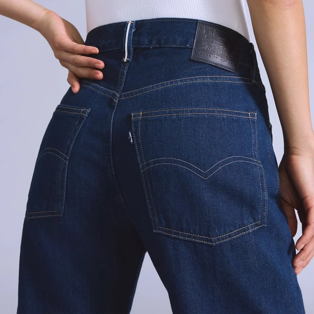 Levi's Carve Relaxed Jeans - Picture 2 of 8